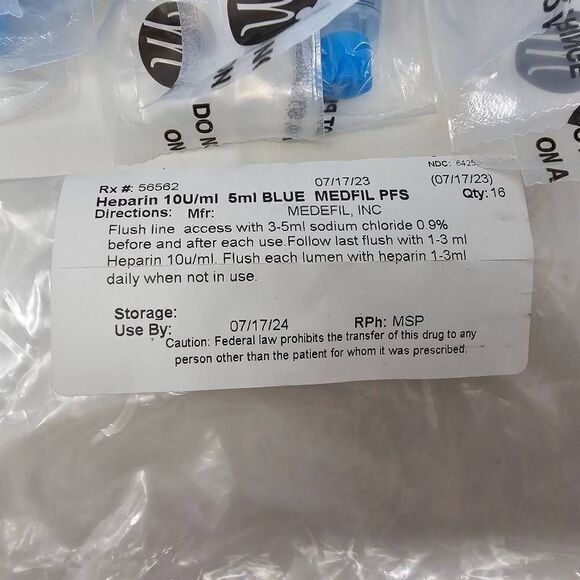 LOT OF 16 BLUE HEPARIN LOCK IV FLUSH SOLUTION PREFILLED 5ML MEDEFIL EXP 02/2025 - Picture 2 of 3